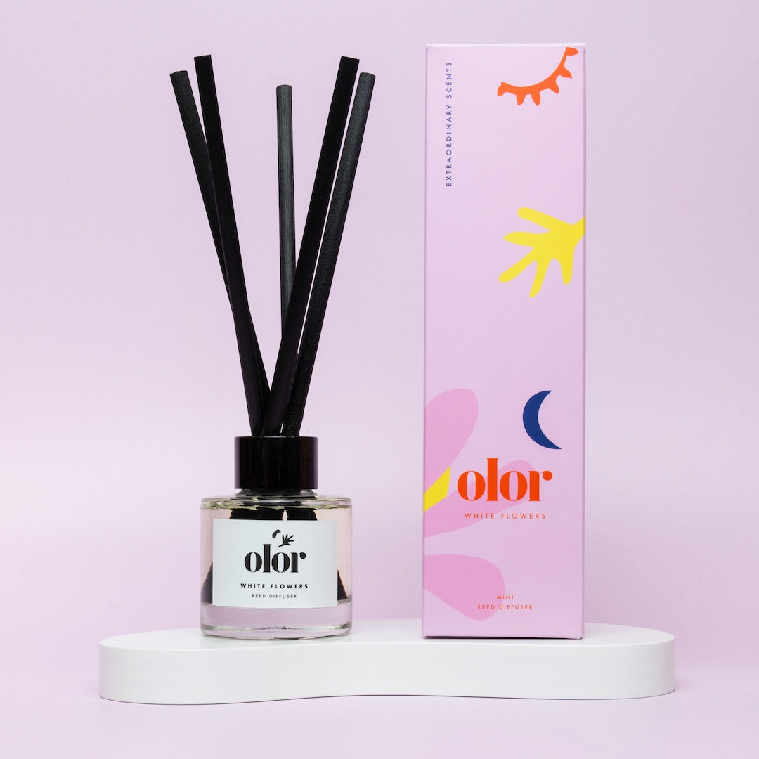 White Flowers Mini Reed Diffuser
