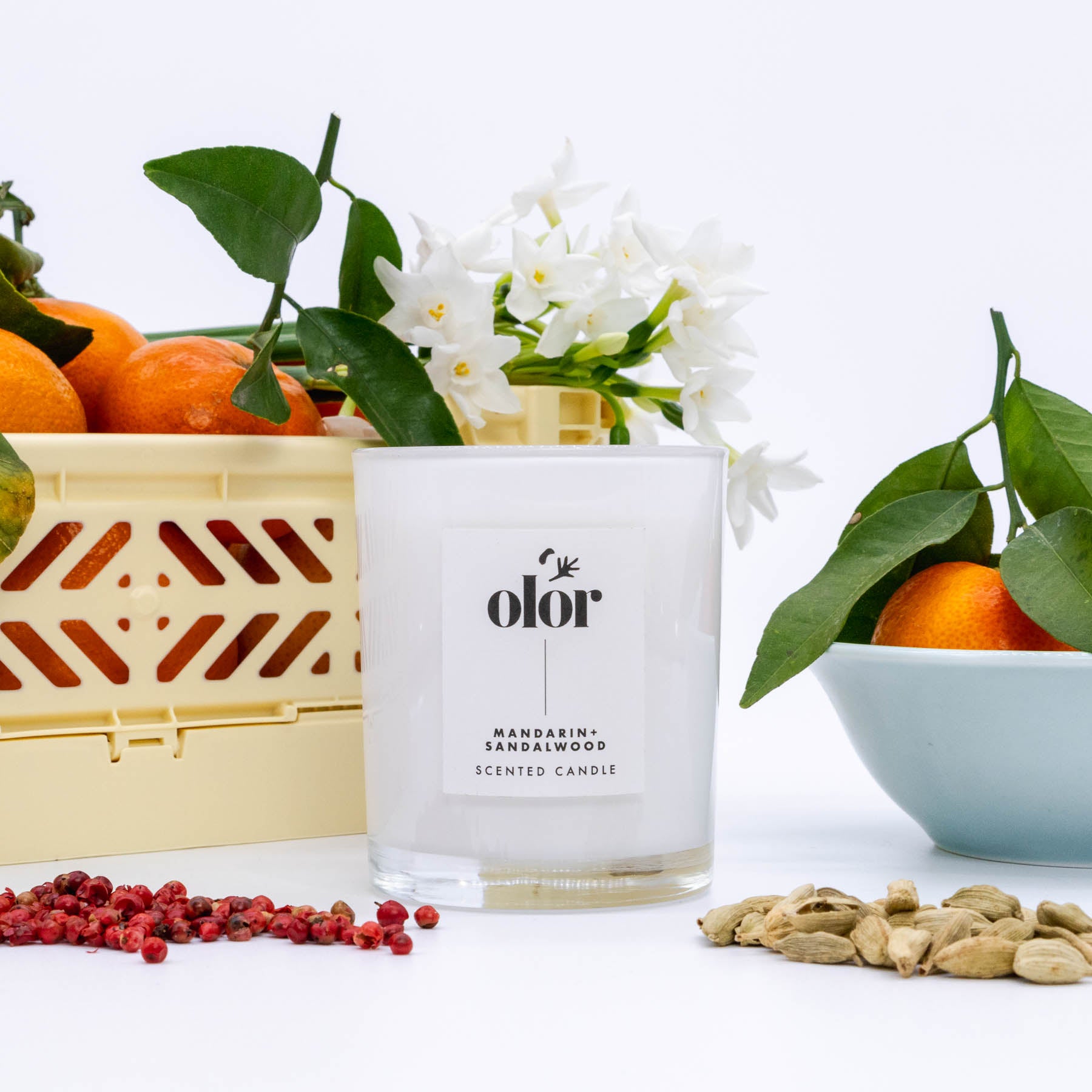 OLOR Mandarin & Sandalwood Luxury Scented Candle 